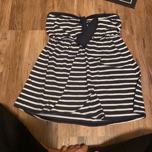 Sleeveless flowy top